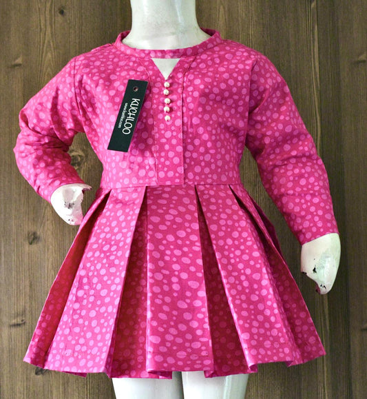 '--Beautiful Frock For Girls KW590